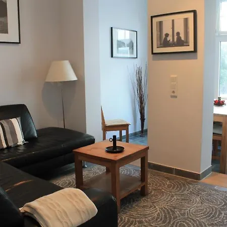 Sander-hus Sanderhus Backbord נורדרני